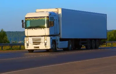 Antalya ile Şarkışla Arası Öğrenci Eşyası Taşıma